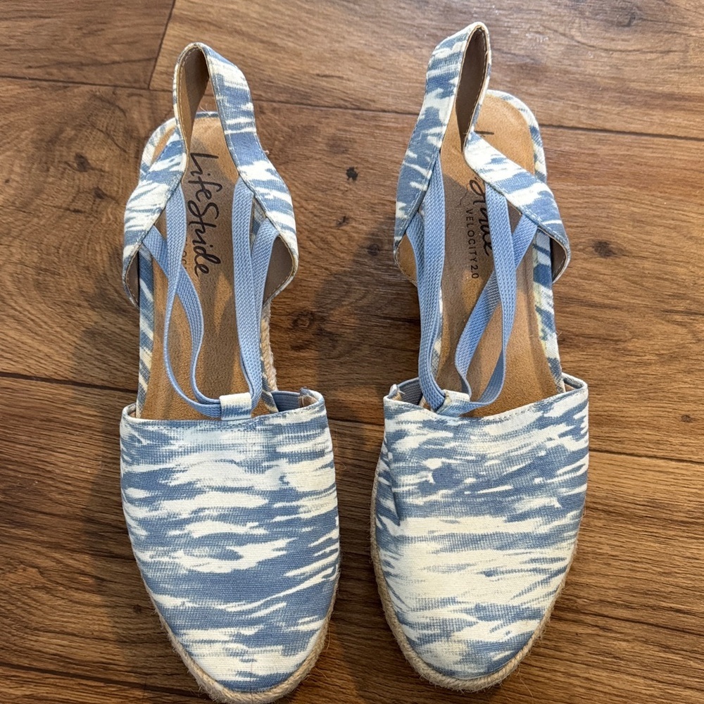 Life Stride Women's Sky Blue Espadrilles